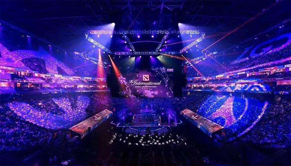 在被迫后撤 在被迫后撤